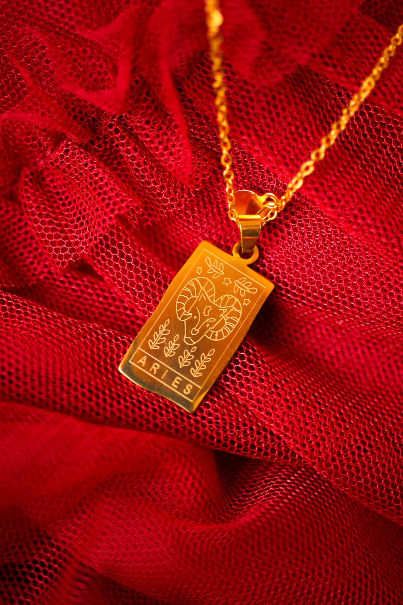 Zodiac Pendant Necklace in Gold