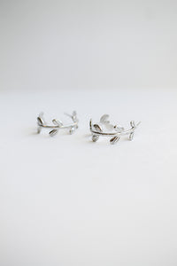Leah Hoop in Silver Leaves
