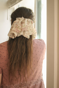 Shelby Bow in Vintage Floral