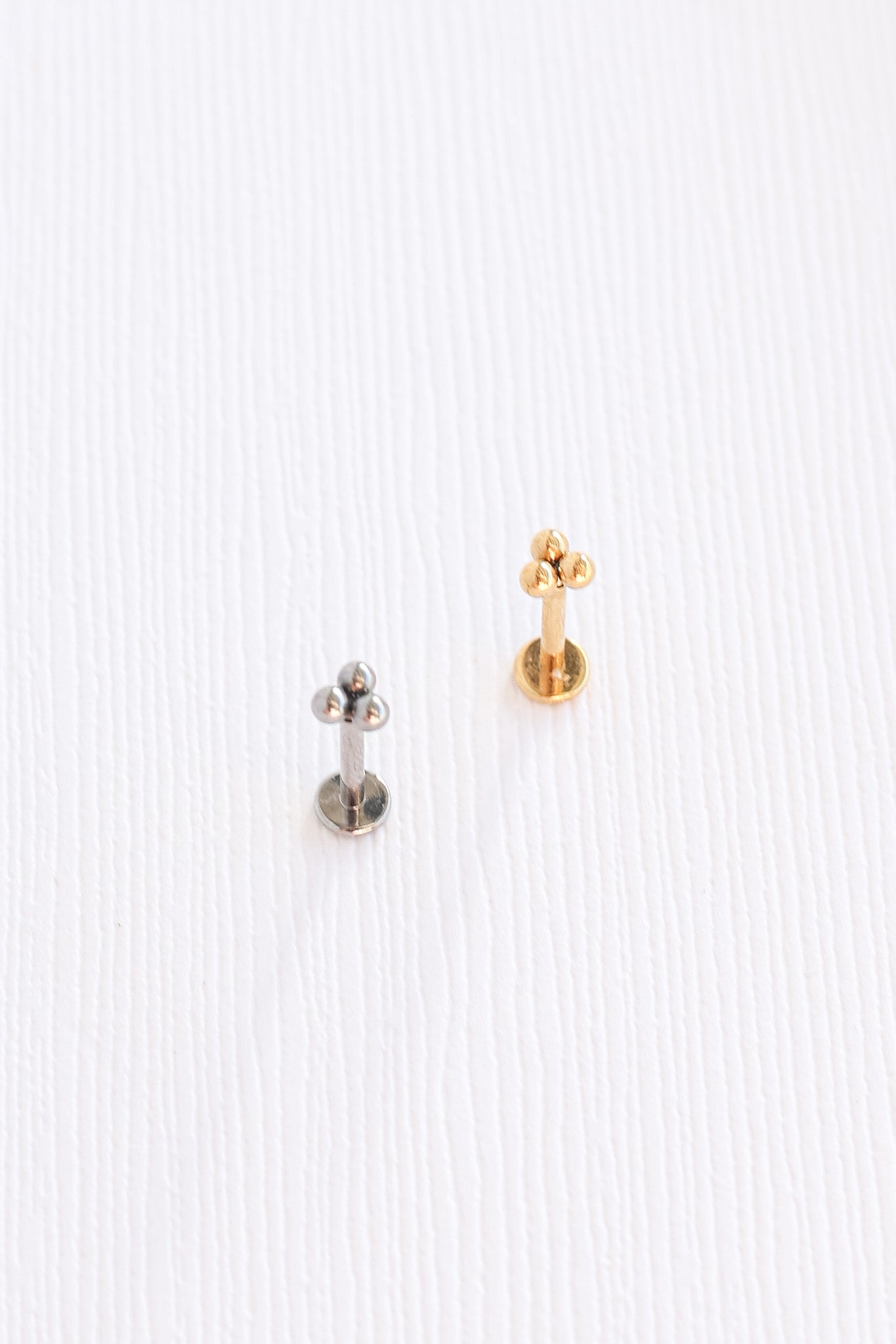 Tri-Dot Flat Back Stud