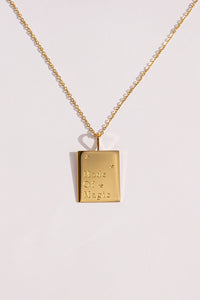 Magic Moments Necklace Set