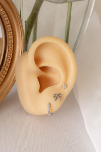 Bow Flat Back Stud 2.0