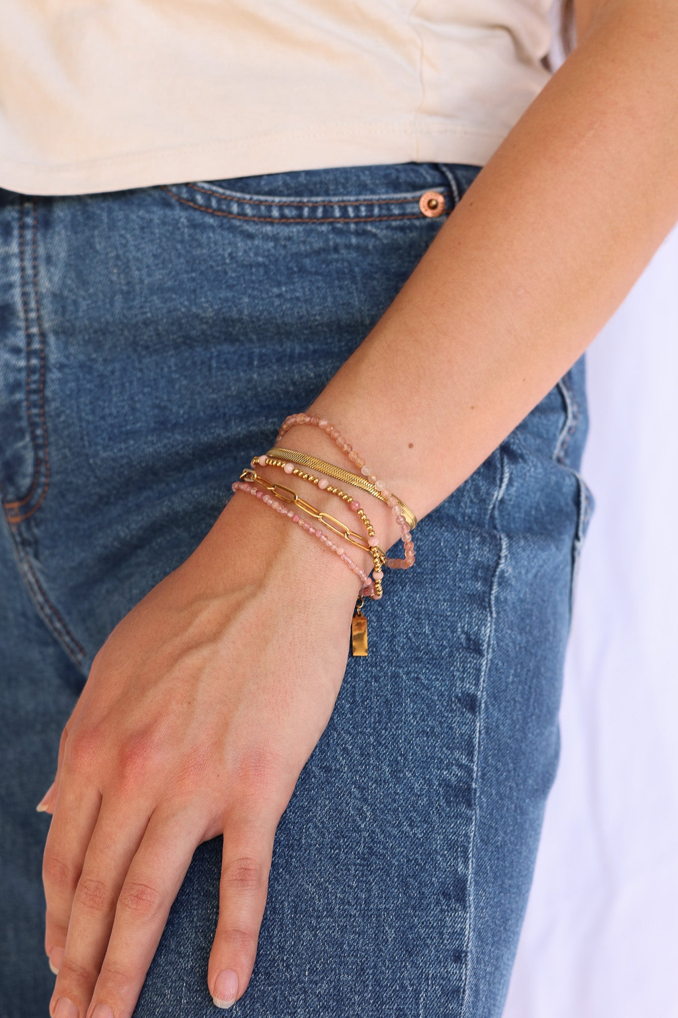 A Dozen Roses Bracelet Set