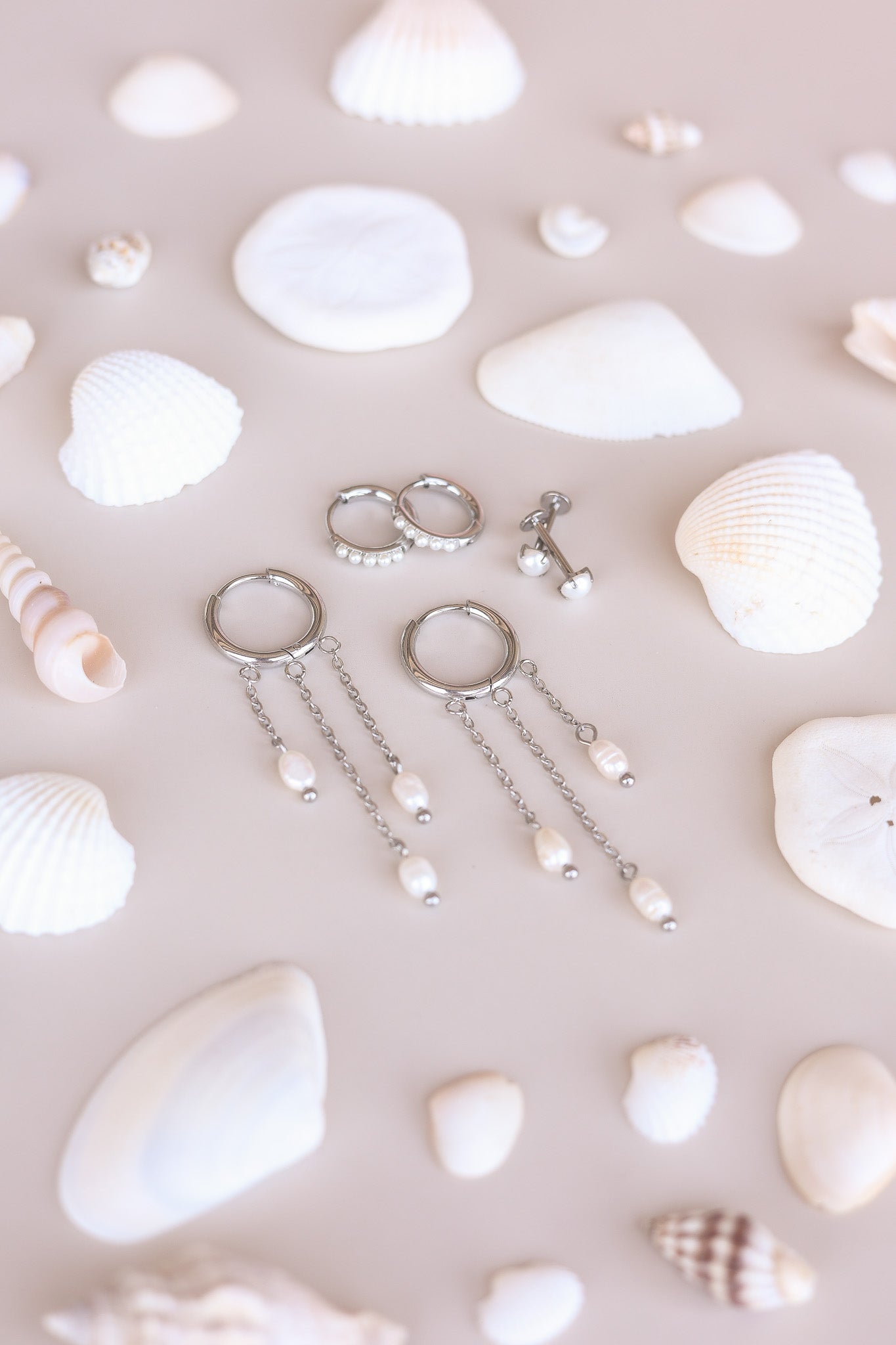 Waikiki Earring Stack