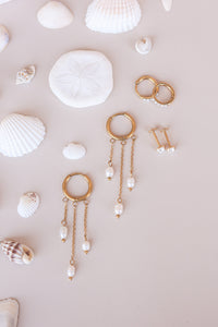 Waikiki Earring Stack
