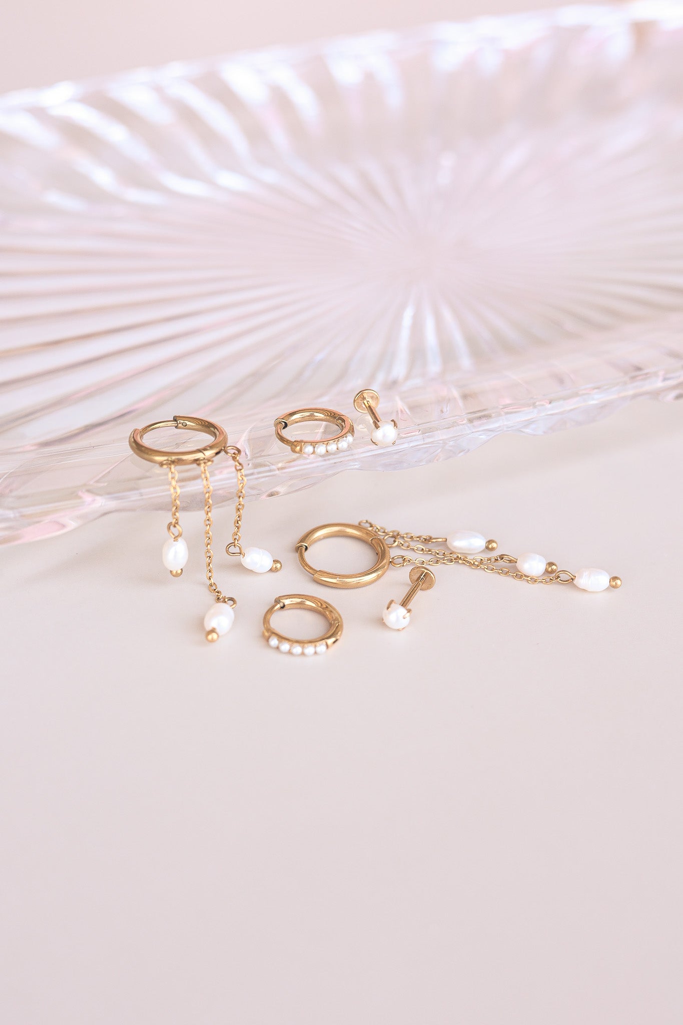 Waikiki Earring Stack