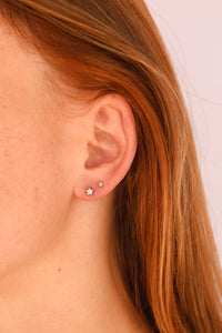 Stella Flat Back Stud