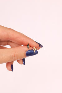 Seren Stud in Black