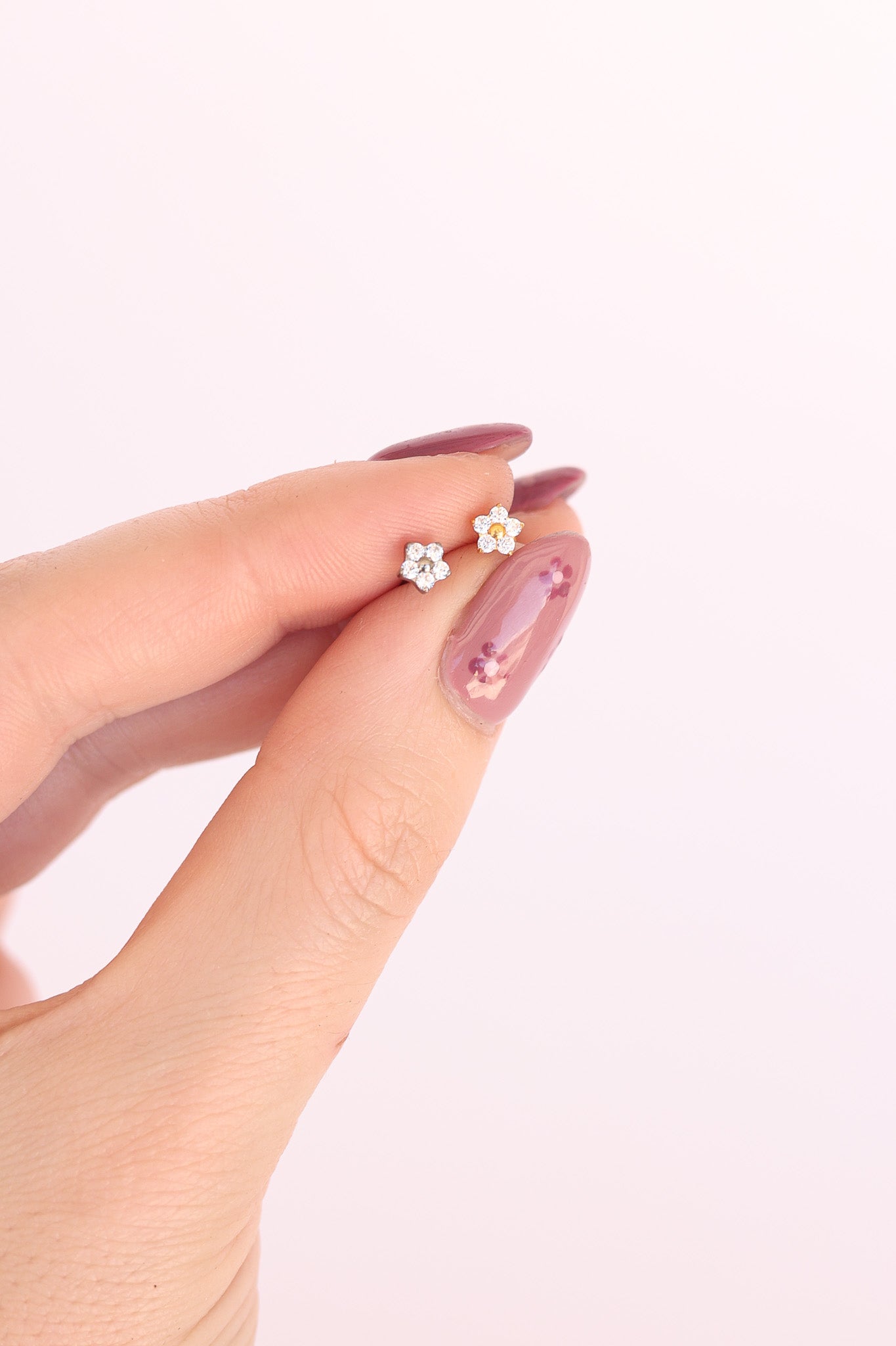 Daisy Flat Back Stud