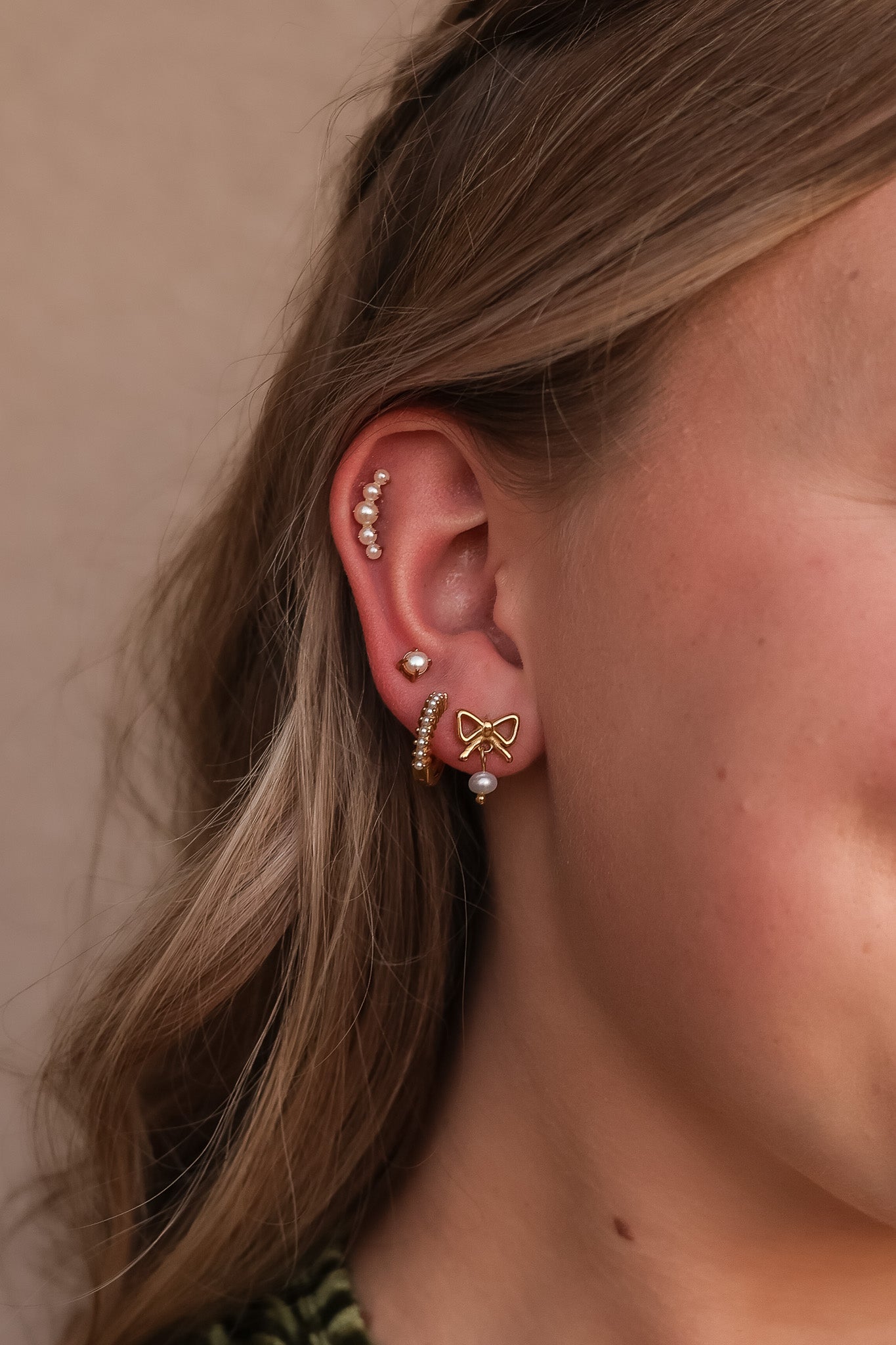 Hepburn Flat Back Stud