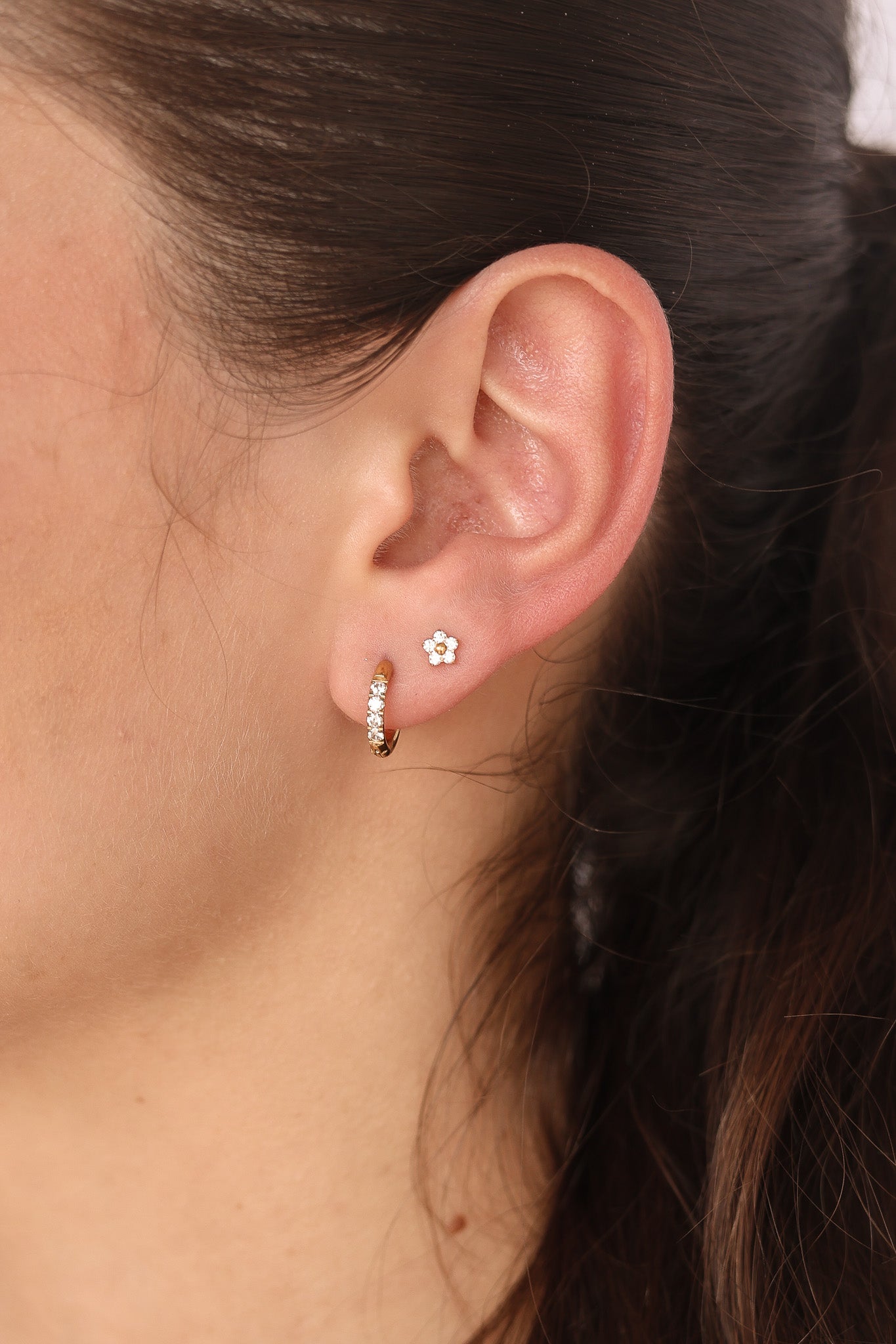 Daisy Flat Back Stud