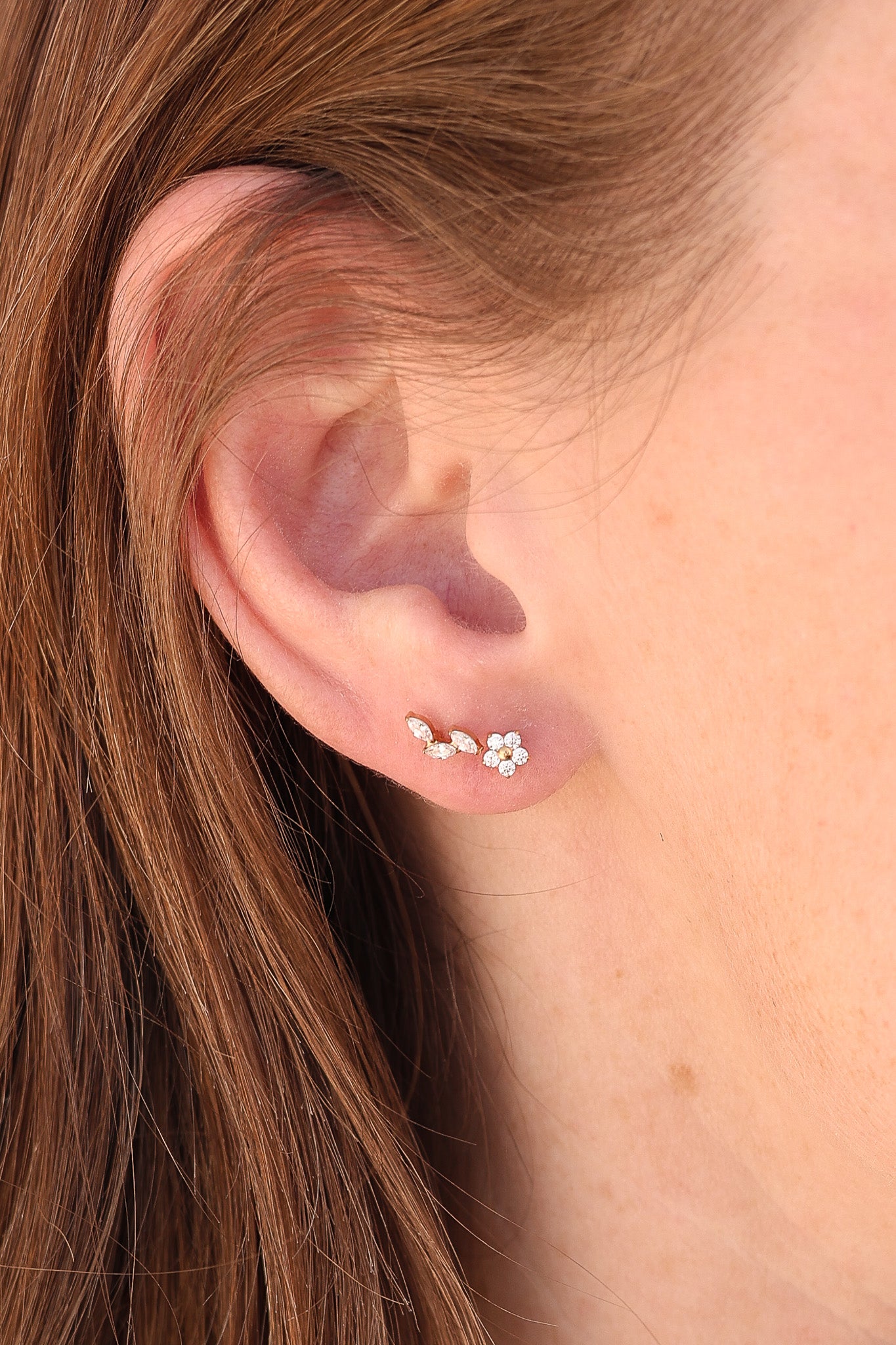 Daisy Flat Back Stud