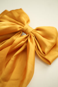 Jennavieve Bow in Amber