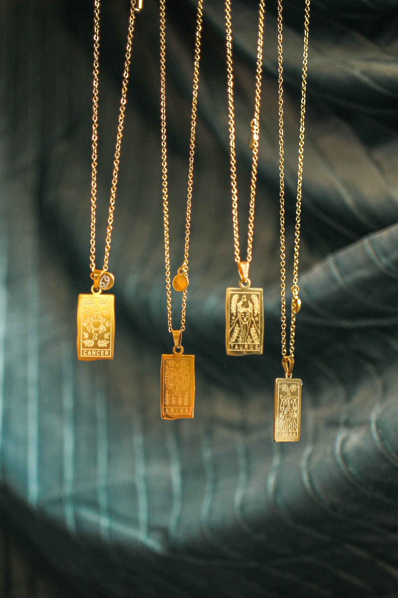 Zodiac Pendant Necklace in Gold